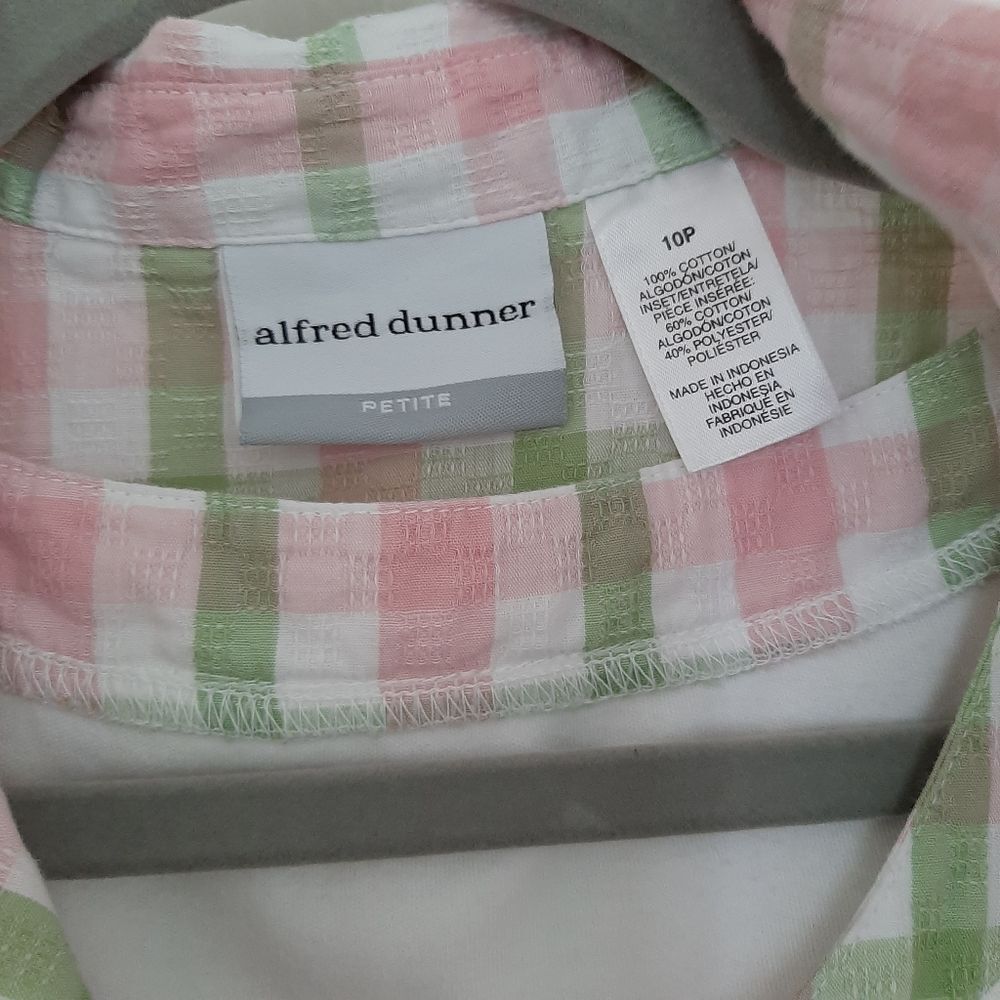 Alfred Dunner Checkers Button Down Shirt size 10P - Picture 3 of 7